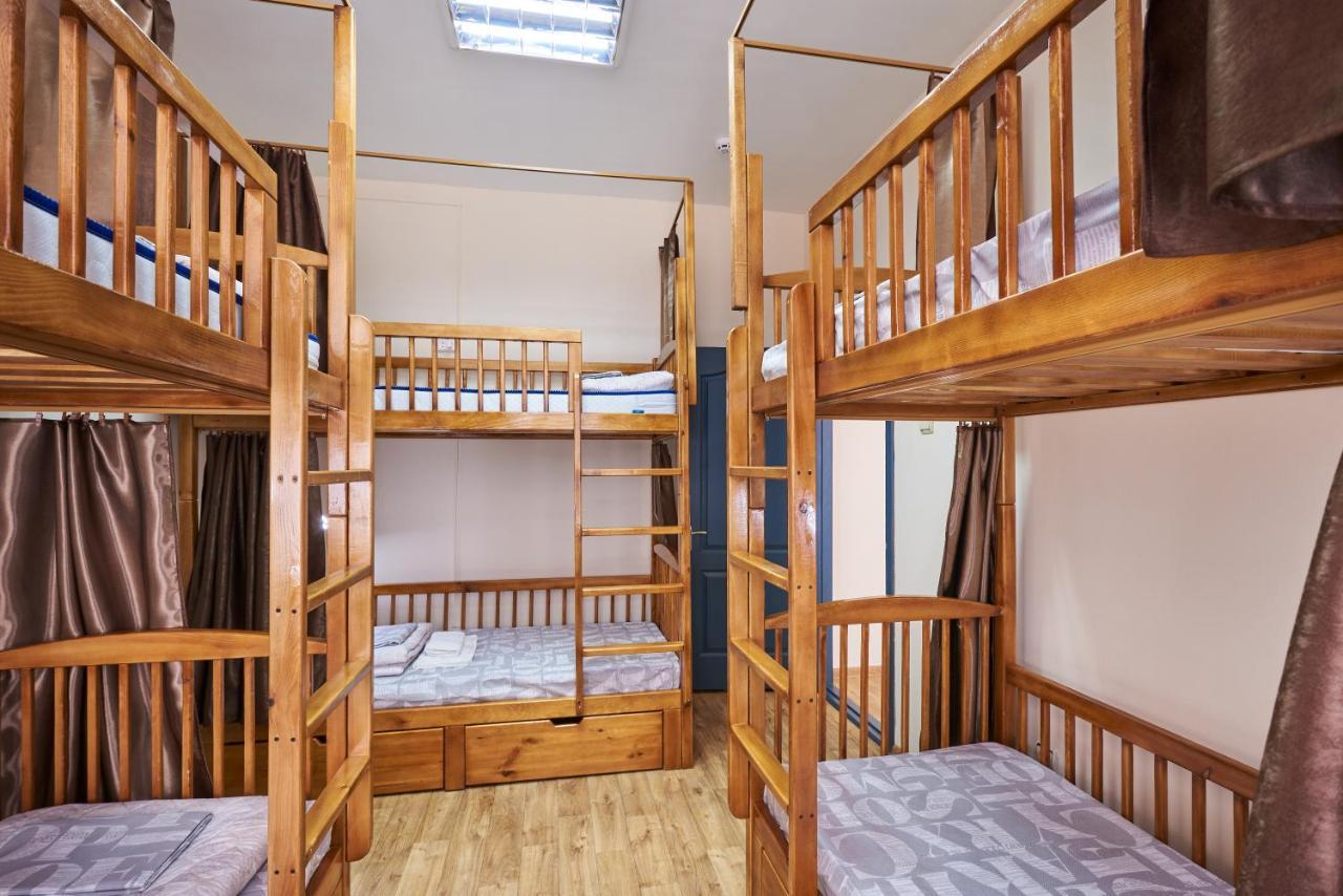 Хостел Perron Charkiw Exterior foto